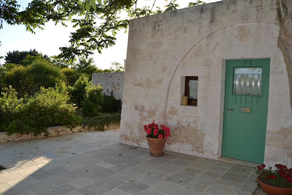B&B Corte Del Camedrio Cisternino Exterior foto